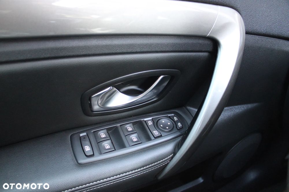 Renault Laguna Grandtour ENERGY dCi 130 FAP Start-Stop Limited - 26