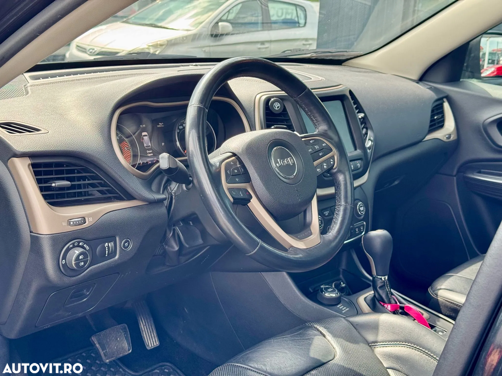 Jeep Cherokee 2.0 Mjet 4x4 AT Limited - 33