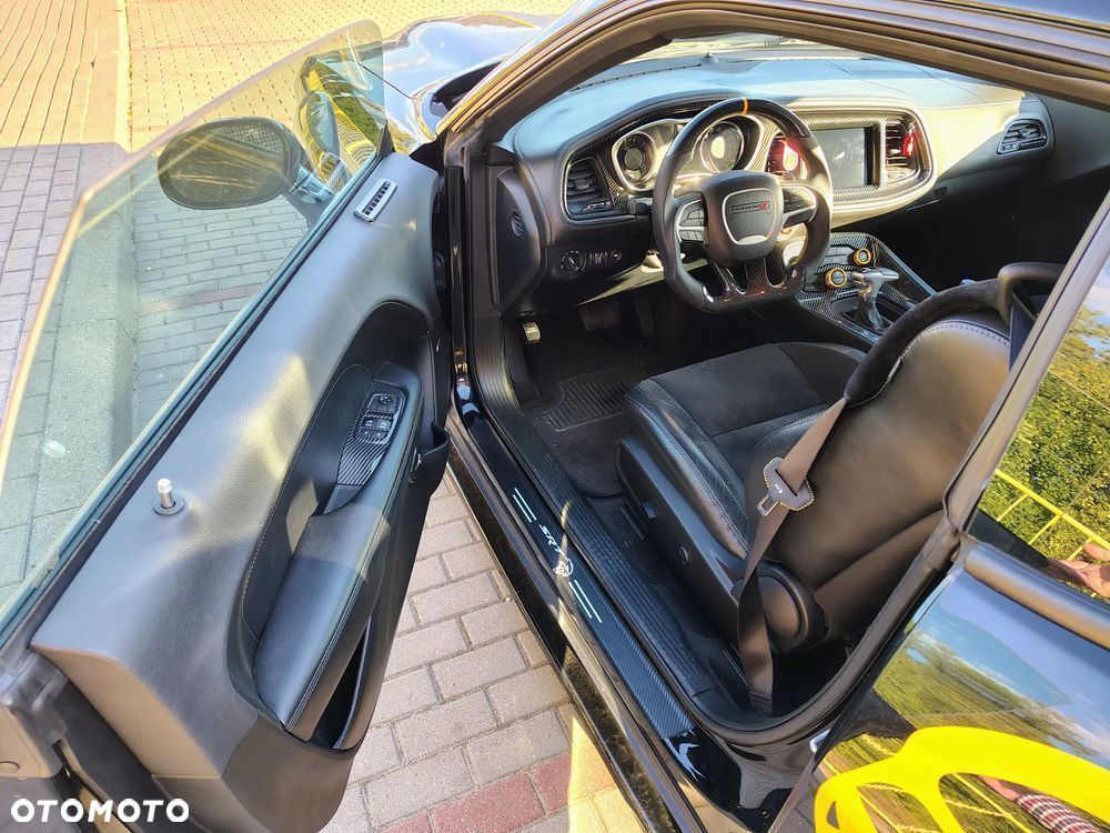 Dodge Challenger 6.4 Scat Pack Widebody - 16