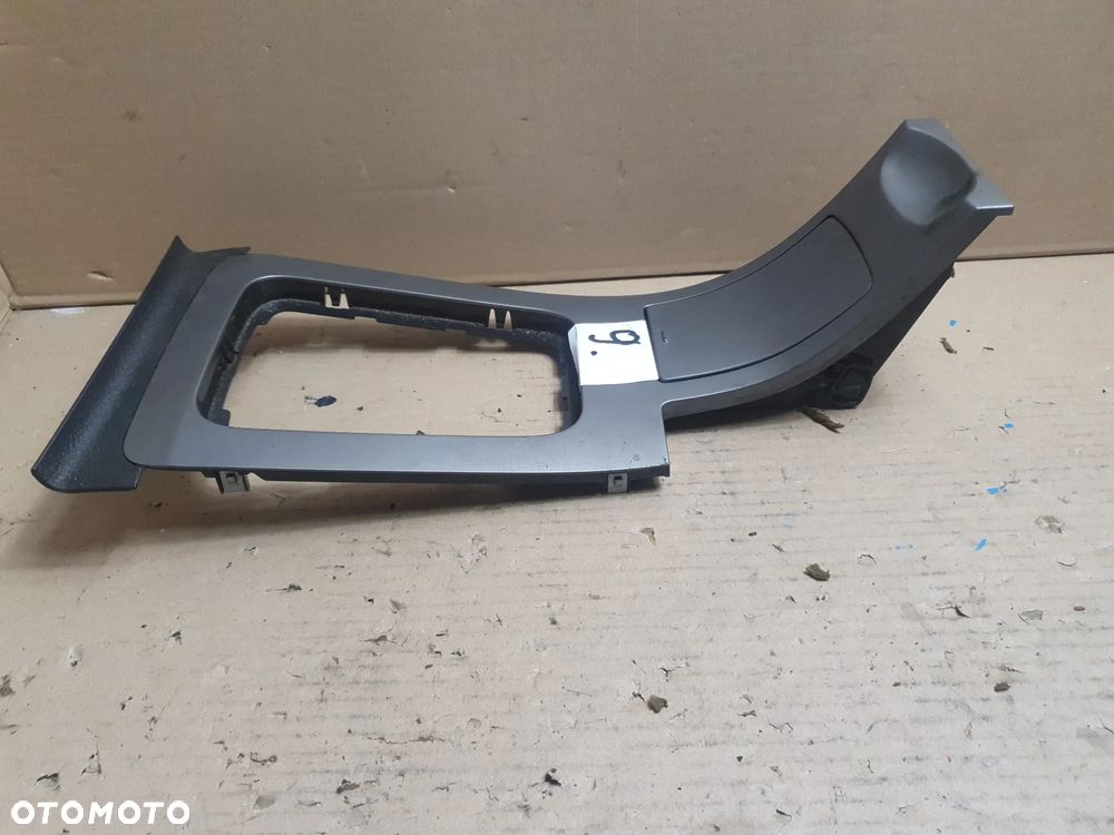 RAMKA MIESZKA ZMIANY BIEGÓW PEUGEOT 407 9647822077 - 4