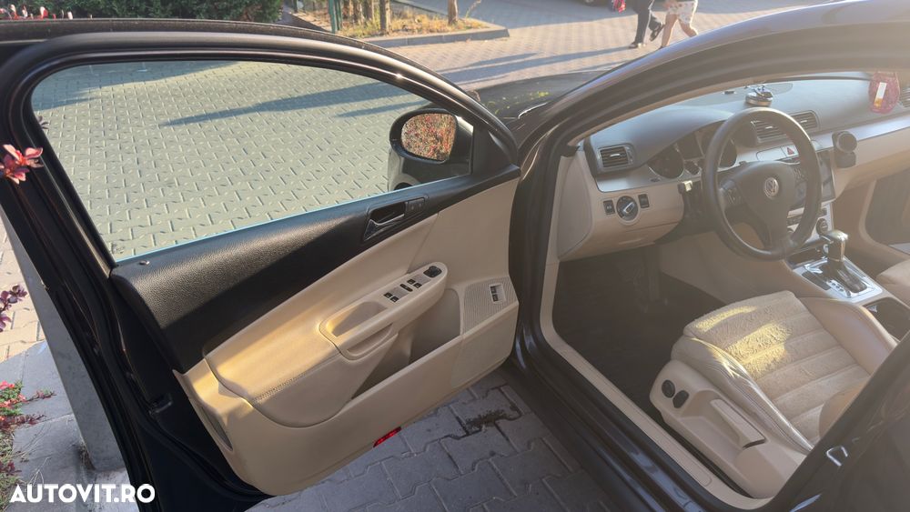 Volkswagen Passat 2.0 TDI Trendline DPF DSG - 19