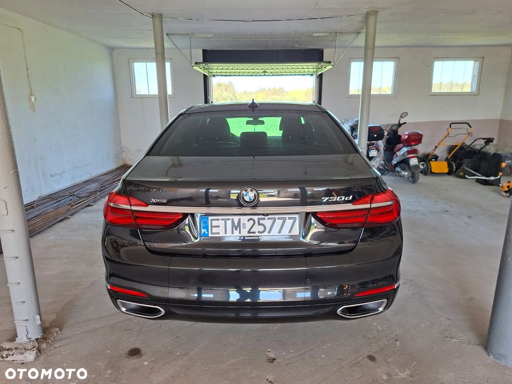BMW Seria 7 730d xDrive - 12