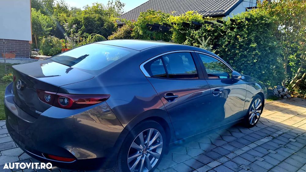 Mazda 3 G150 AT MHEV Plus - 8