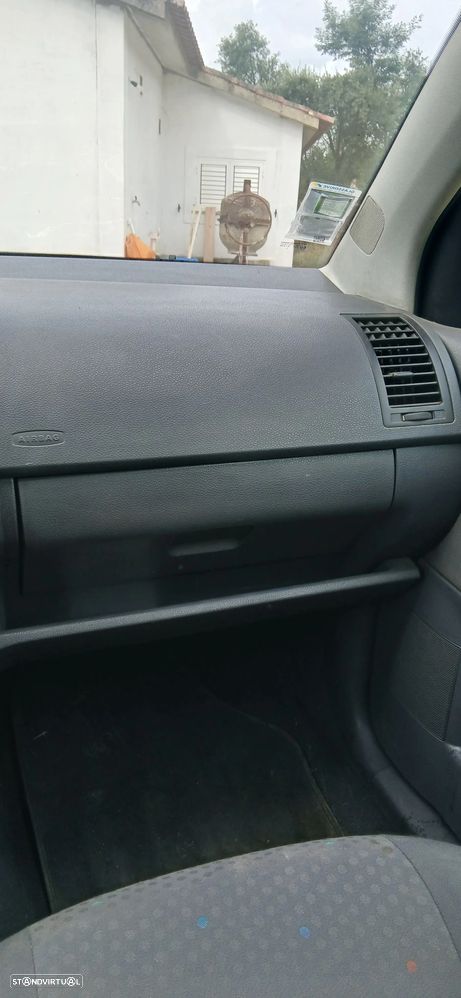VW Polo 1.4 TDi Confortline - 10