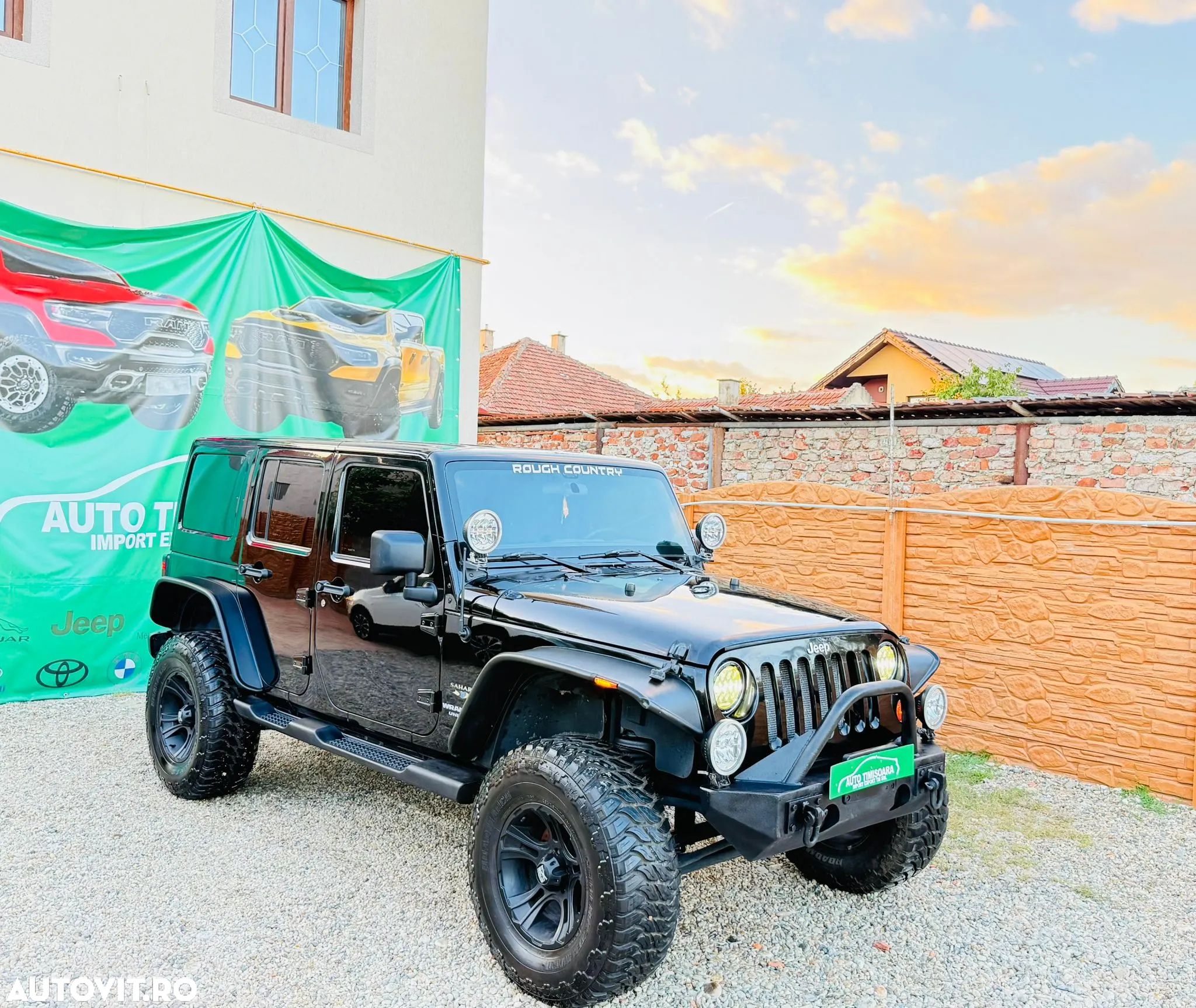 Jeep Wrangler - 3