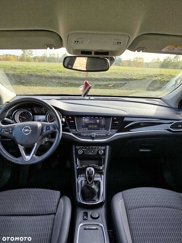 Opel Astra - 8