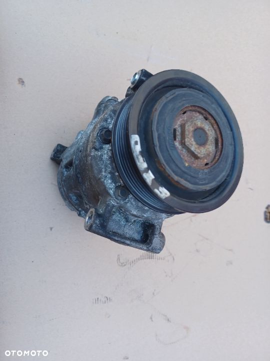 SPRĘŻARKA KLIMATYZACJI AUDI SEAT 4F0260805AN - 2
