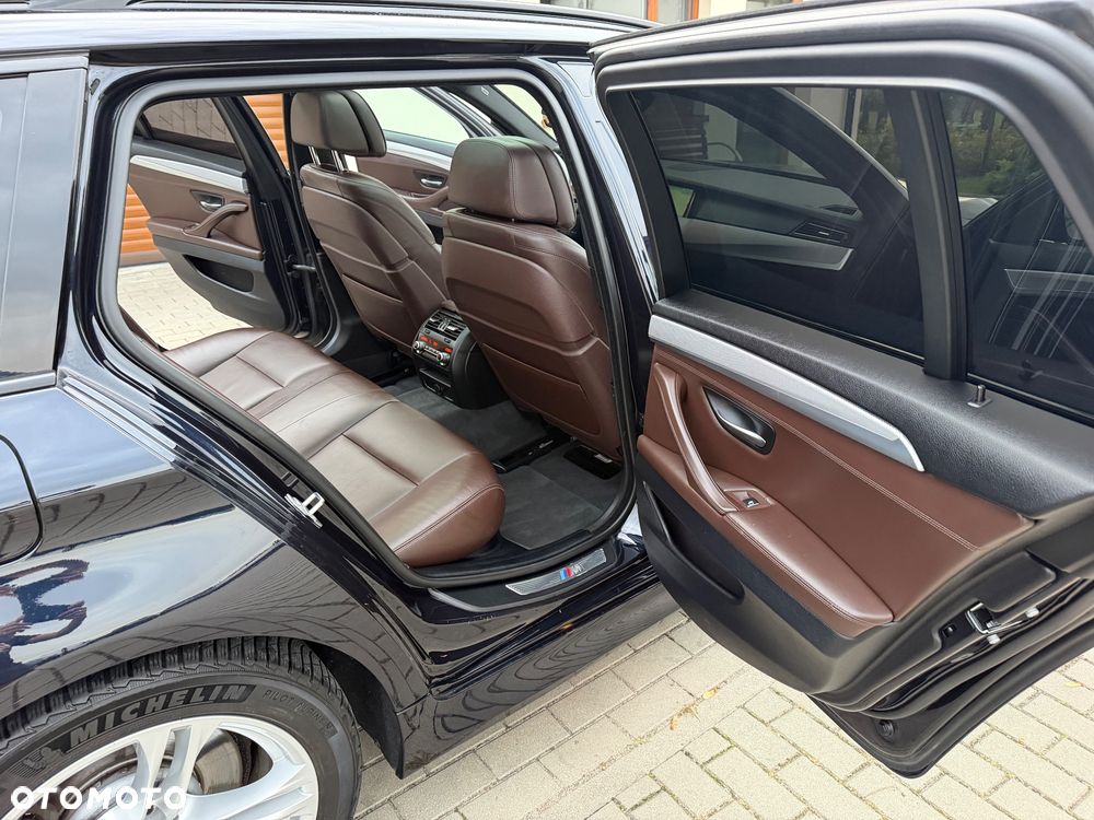 BMW 5 Series 2016 photo 5