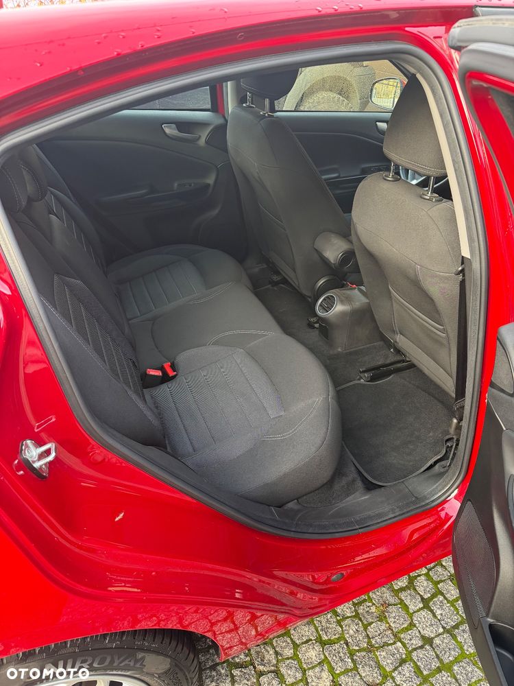 Alfa Romeo Giulietta ver-1-4-tb-multiair - 14