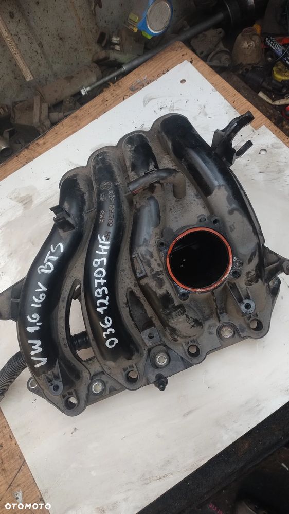 VW SEAT SKODA 1,6 fsi BTS kolektor ssący 036129709HF