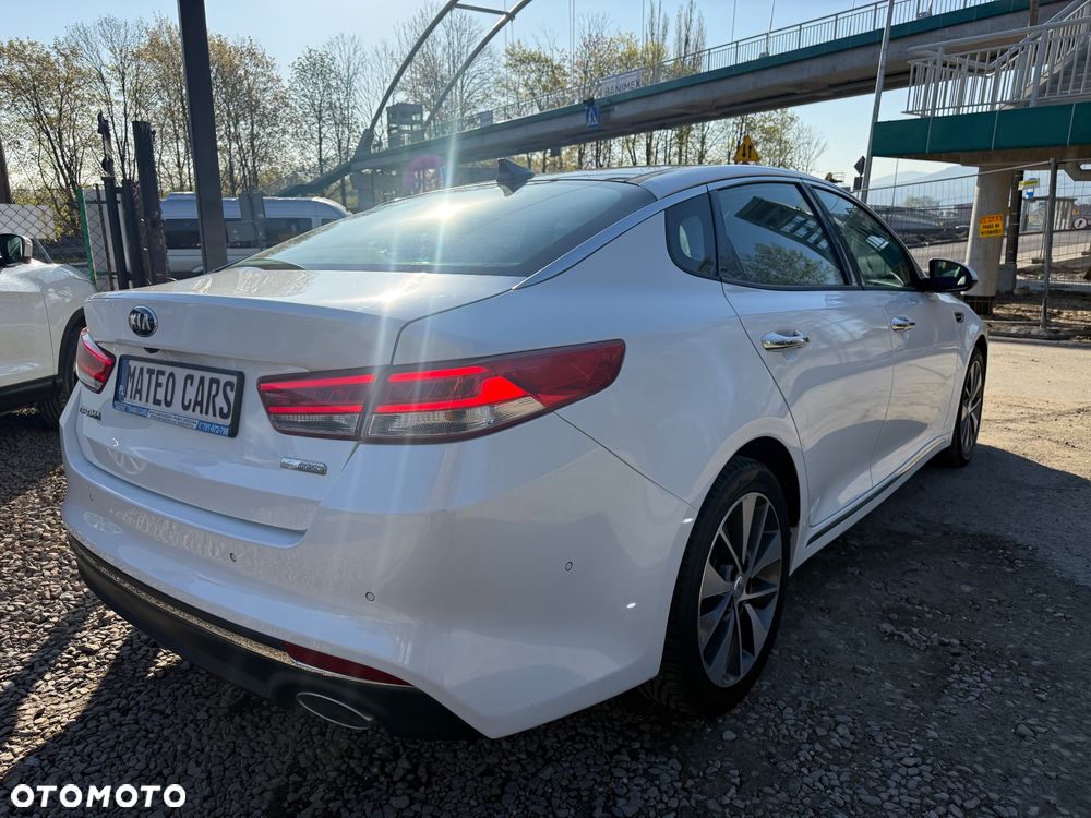 Kia Optima 1.7 CRDI L DCT - 23