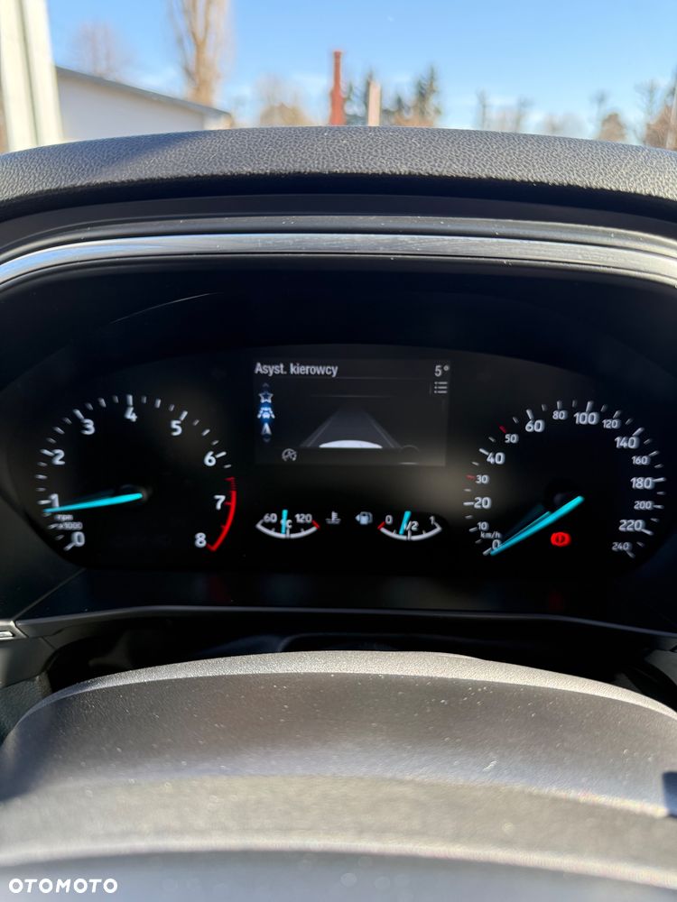 Ford Focus 1.0 EcoBoost Titanium Business - 34