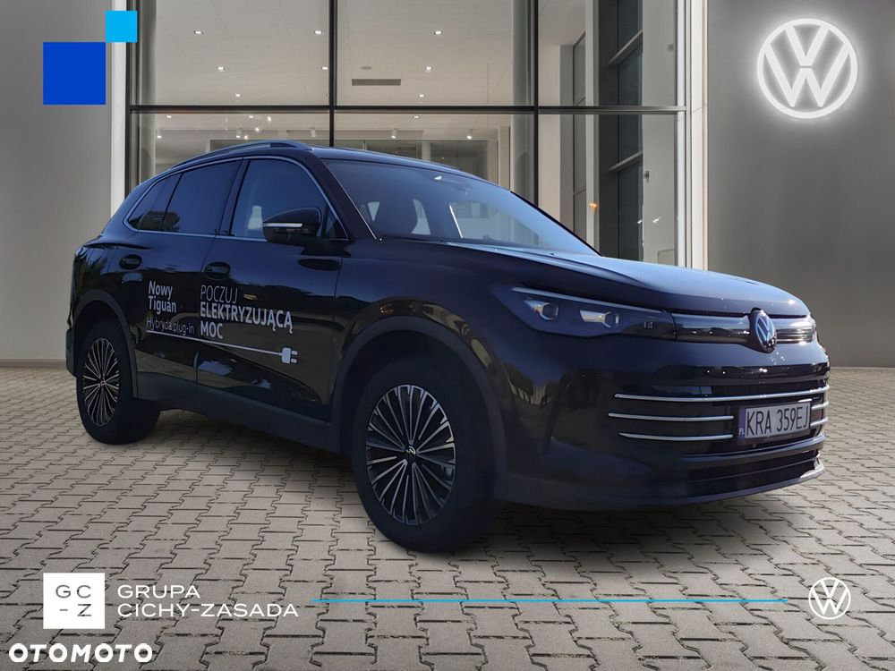 Volkswagen Tiguan - 4
