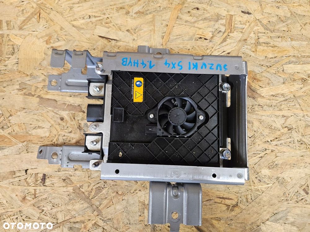 SUZUKI SX4 S-CROSS II 21- 1.4 FALOWNIK PRZETWORNICA INWERTER - 2