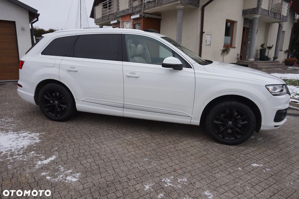 Audi Q7 - 16
