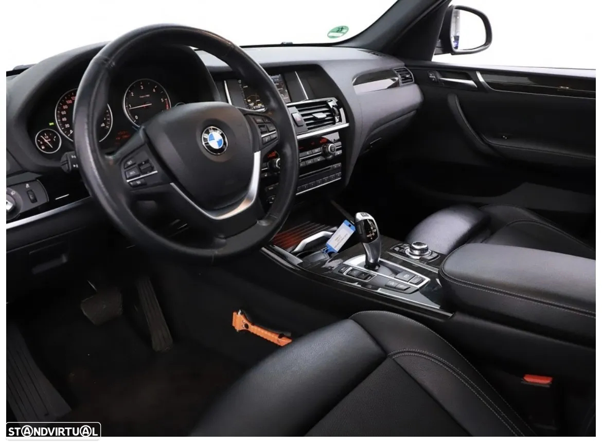 BMW X3 xDrive20d Aut. Luxury Line - 10
