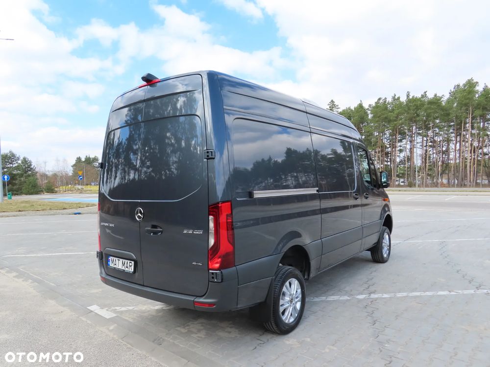 Mercedes-Benz Sprinter 319 CDI V6 3.0 CDI 190 KM Automat 7G-Tronic 4X4 Chłodnia -30*C Agregat Chłodniczy Rozstaw Osi 3665 mm Ładowność 1067 Kg WZMACNIANY Przebieg 10 Tys Km Jedyny Taki UNIKAT Stan NOWY Jak Z Fabryki POLECAM - 4