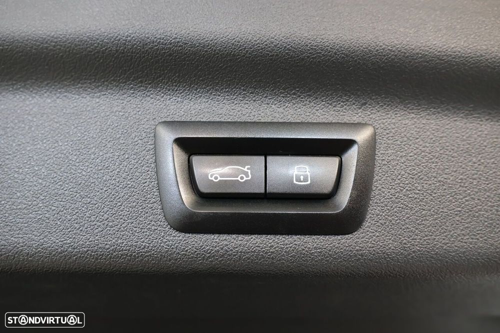 BMW iX1 xDrive30 - 33