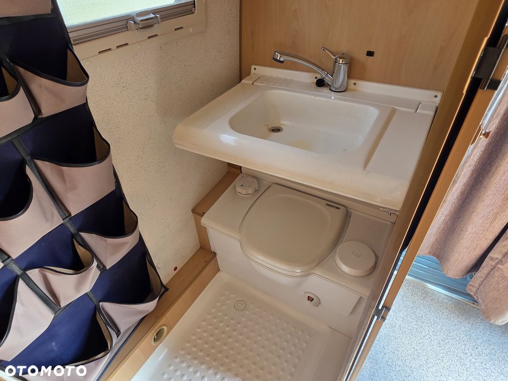 Mercedes-Benz Sprinter - 35
