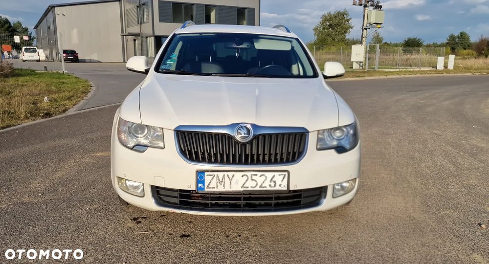 Skoda Superb 3.6 FSI 4x4 Elegance DSG - 3
