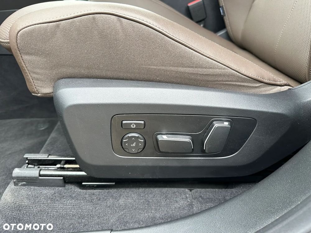 BMW X3 xDrive20d mHEV - 11