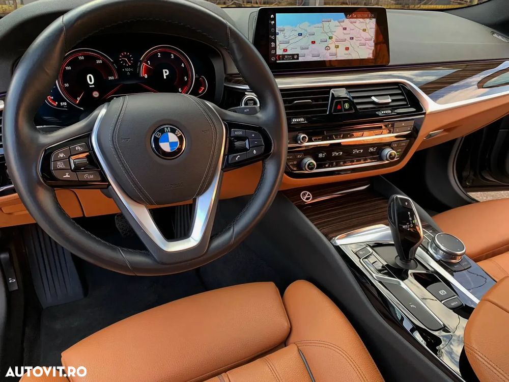 BMW Seria 5 525d Aut. - 14