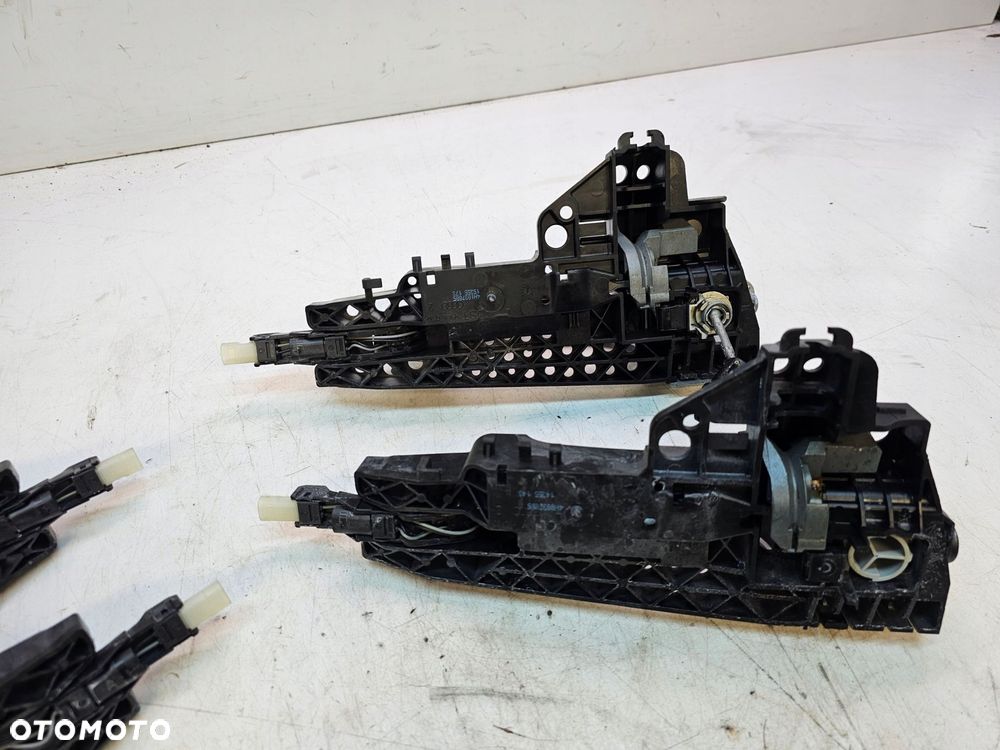 KLAMKI KLAMKA AUDI A6 A7 4H1837885 LY9T LED KEYLESS KOMPLET - 9