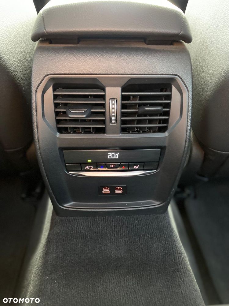 BMW Seria 3 330i xDrive M Sport sport - 10