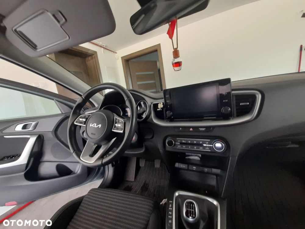 Kia XCeed 1.5 T-GDI M - 6