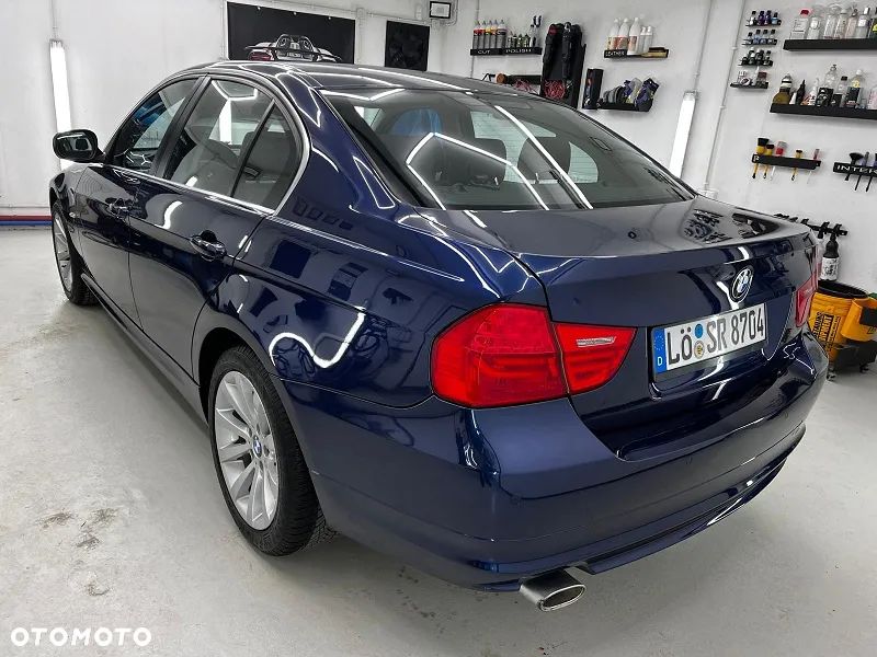 BMW Seria 3 320d - 11
