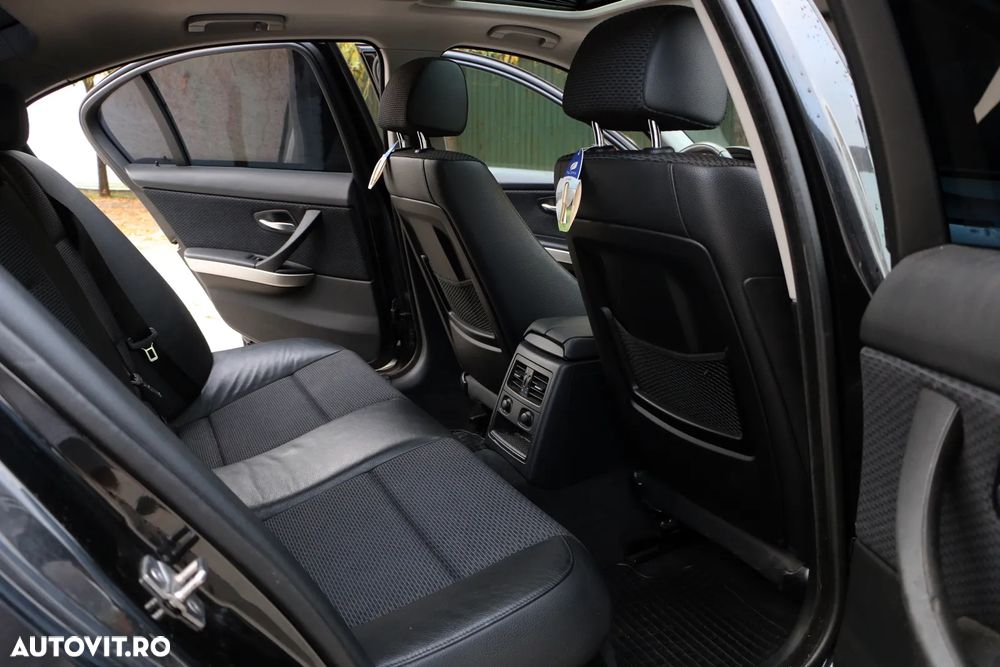 BMW Seria 3 318d - 12