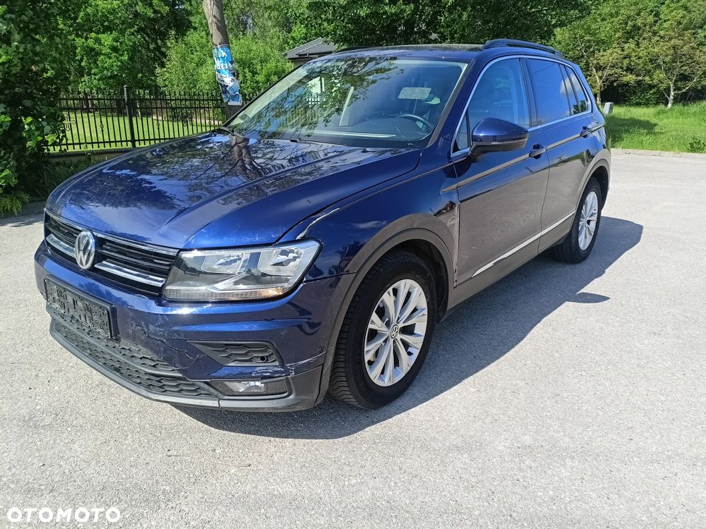 Volkswagen Tiguan - 1