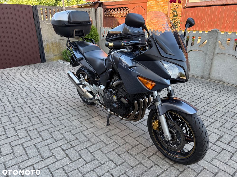 Honda CBF - 4