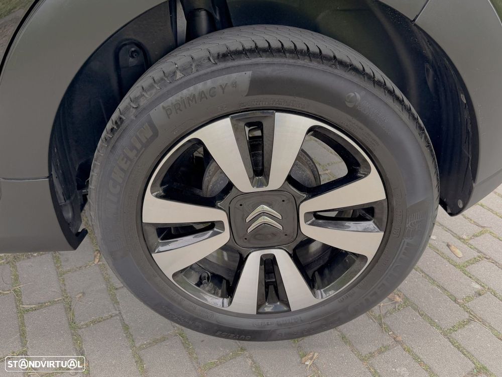 Citroën C3 1.2 PureTech Shine - 41