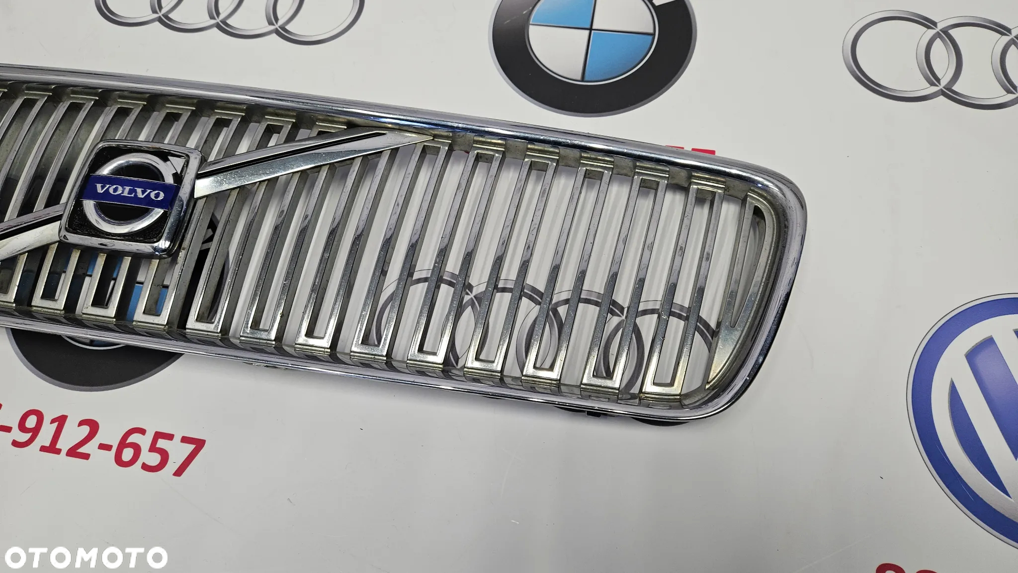 Volvo V50 2003-2007 Atrapa zderzaka Grill Kratka Chrom 08678680 Stan BDB Wszystkie mocowania całe - 6