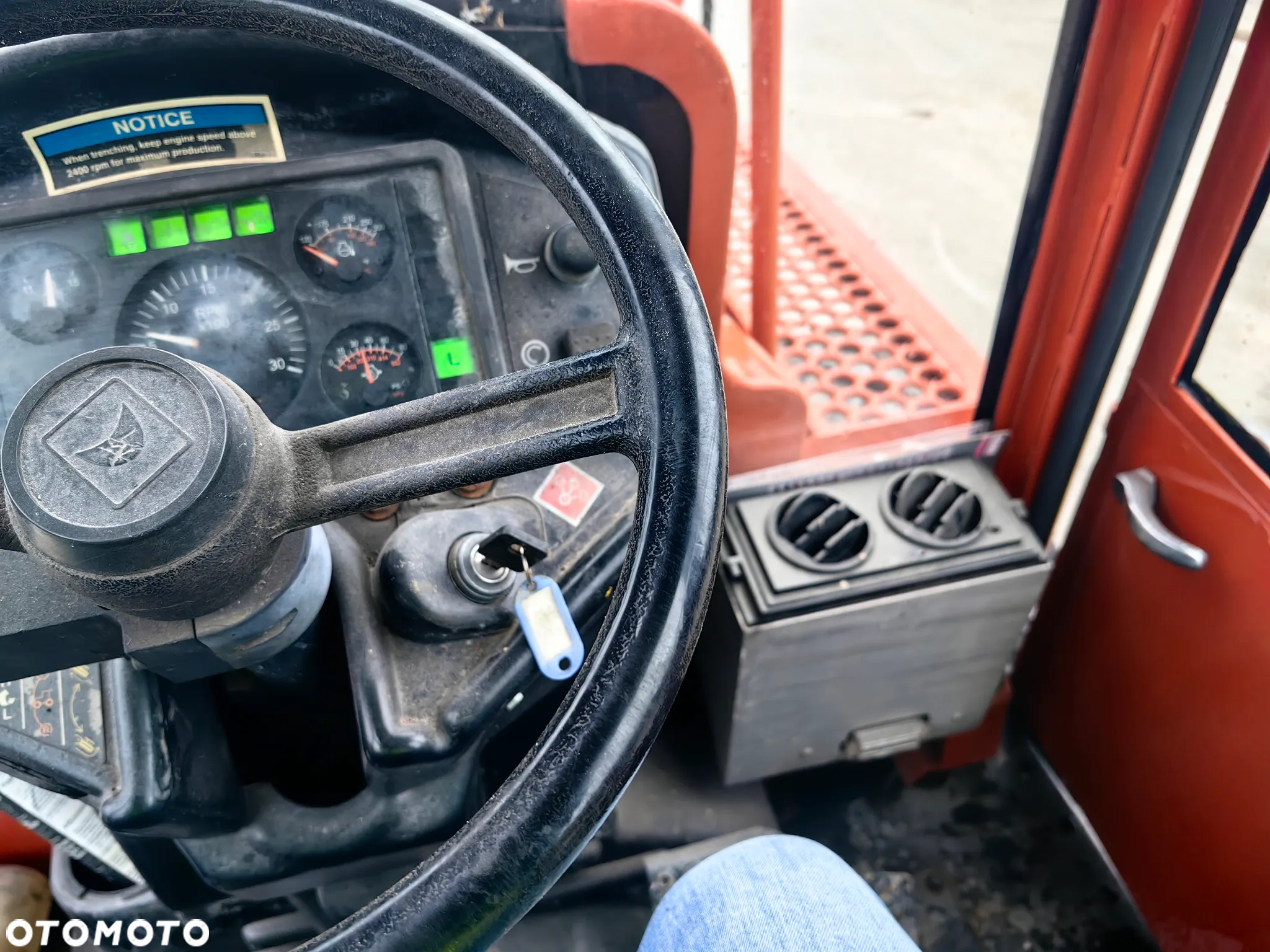 Ditch Witch RT 95 - 9