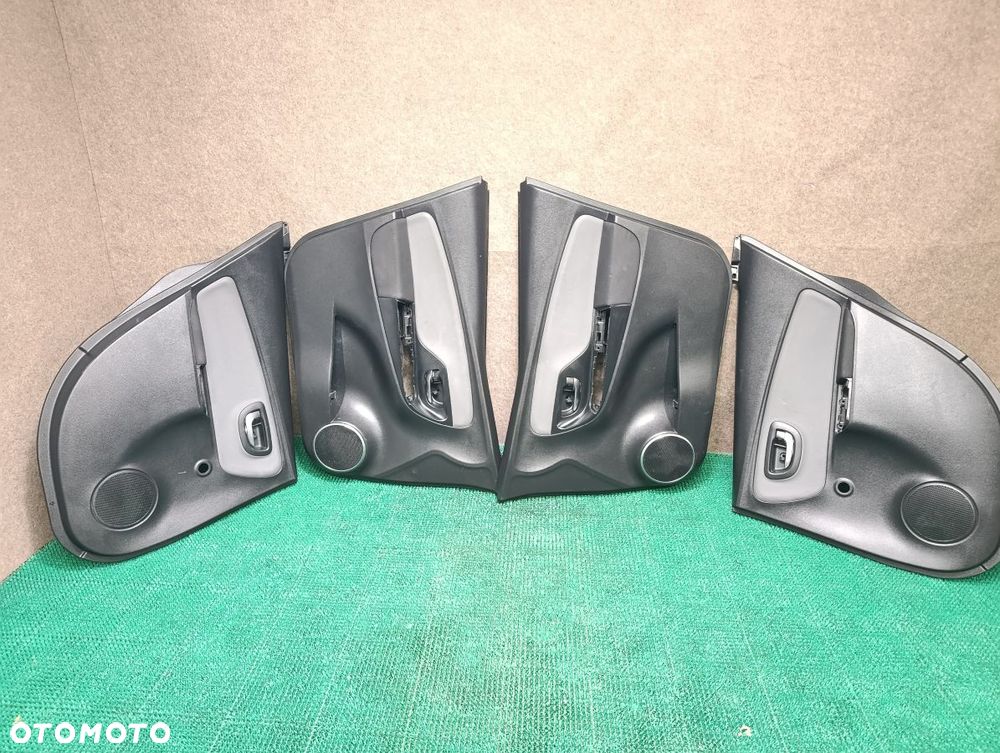 TOYOTA YARIS 11-19r Boczek Drzwi Przód Tył Prawy Lewy - 1