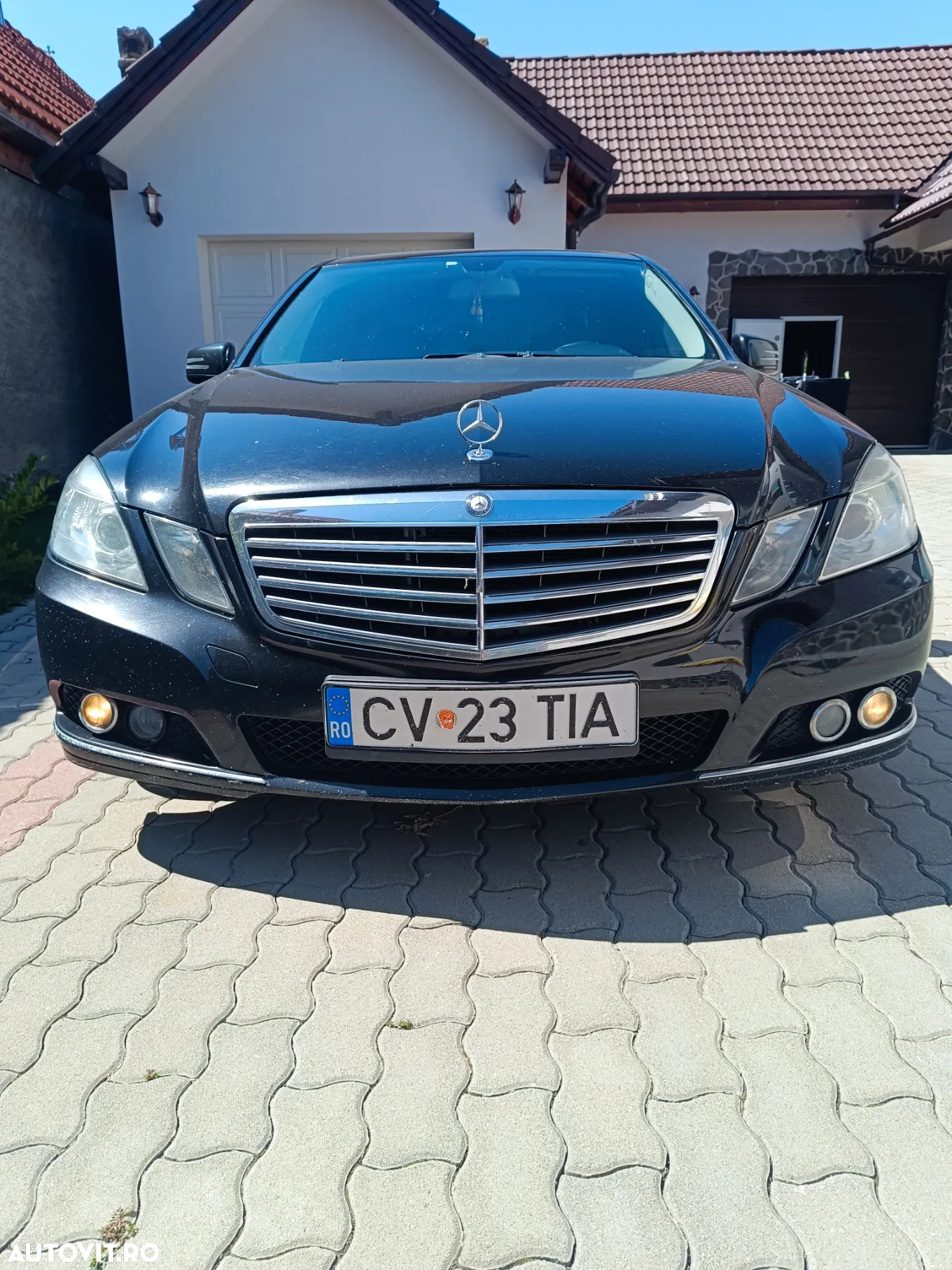 Mercedes-Benz E 220 CDI BlueEfficiency Aut. - 2