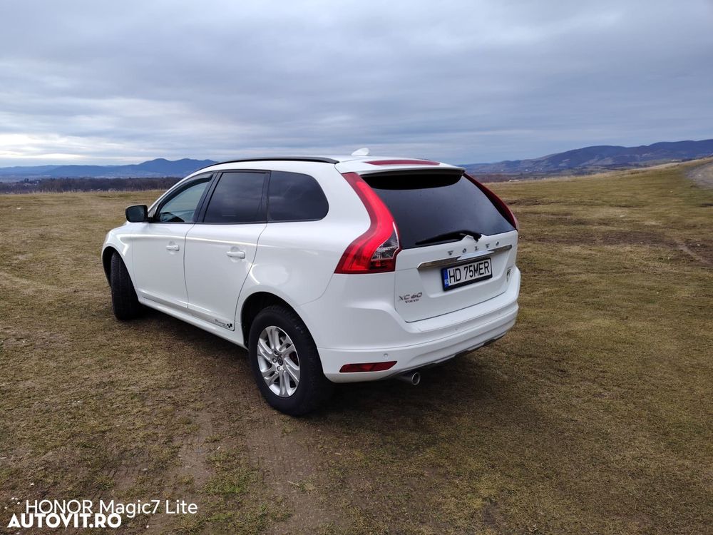 Volvo XC 60 D3 Geartronic Summum - 5