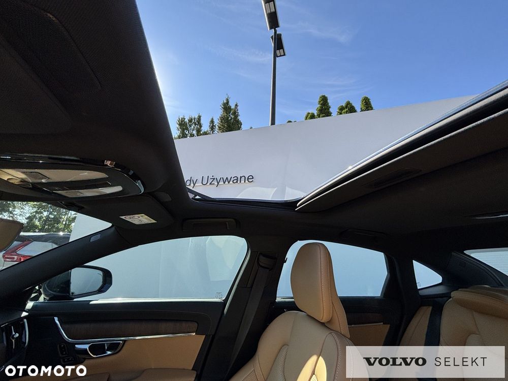 Volvo S90 - 10