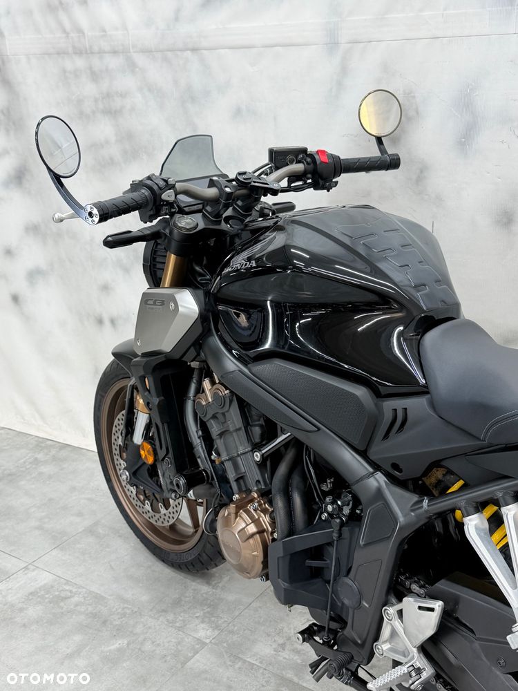 Honda CB - 20