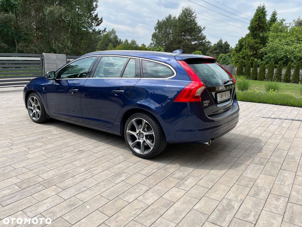 Volvo V60 D3 Drive-E Ocean Race - 3