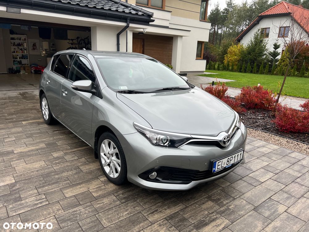 Toyota Auris 1.33 VVT-i Premium - 1