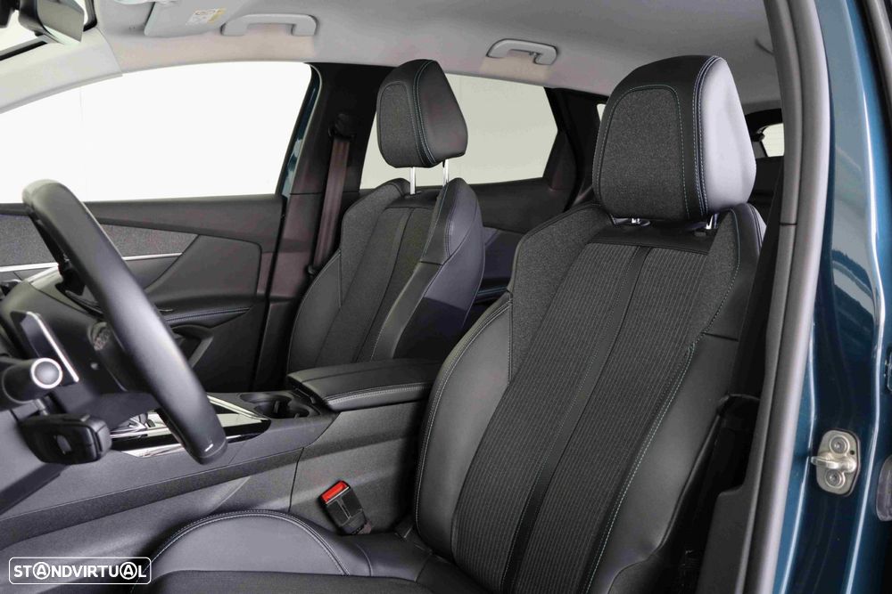 Peugeot 3008 1.6 Hybrid Allure e-EAT8 - 45