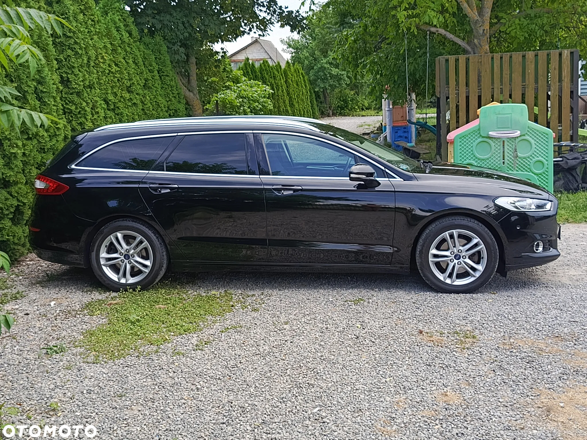 Ford Mondeo Turnier 2.0 EcoBlue Titanium - 27
