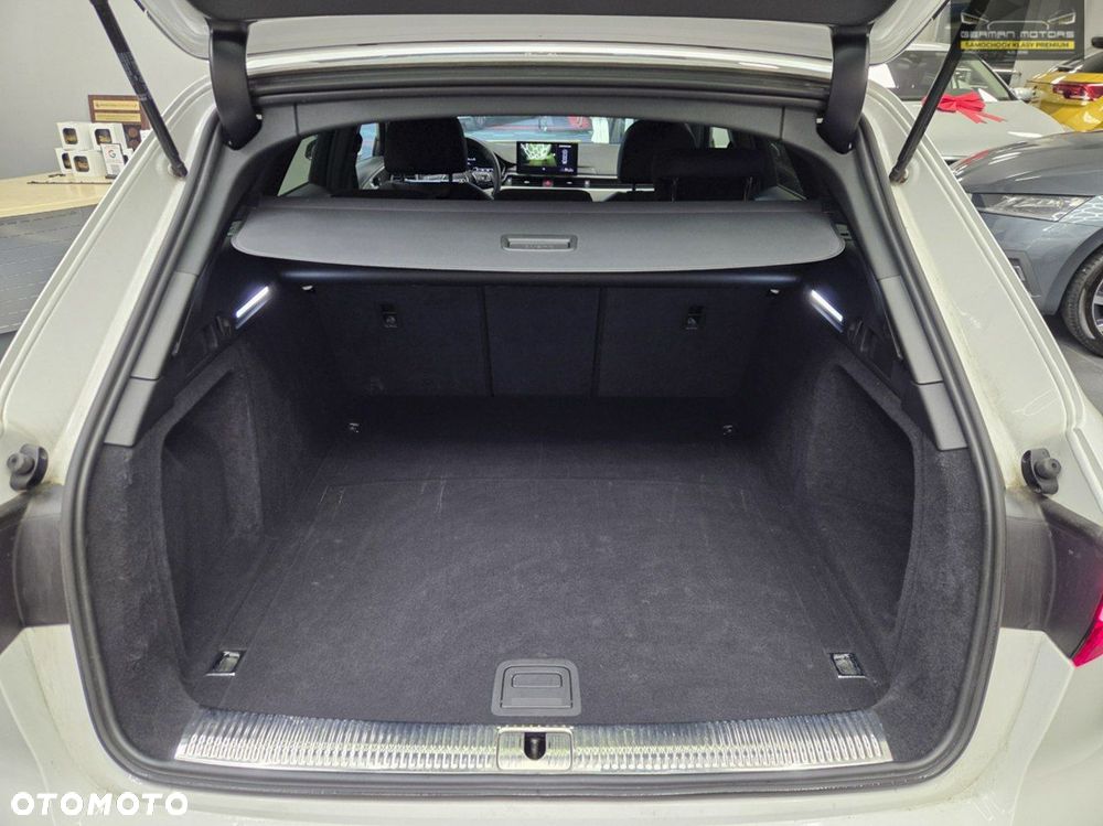 Audi A4 Avant - 32