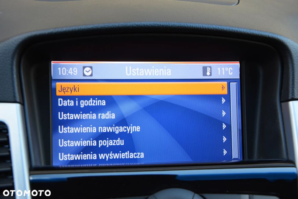 Chevrolet Cruze - 11