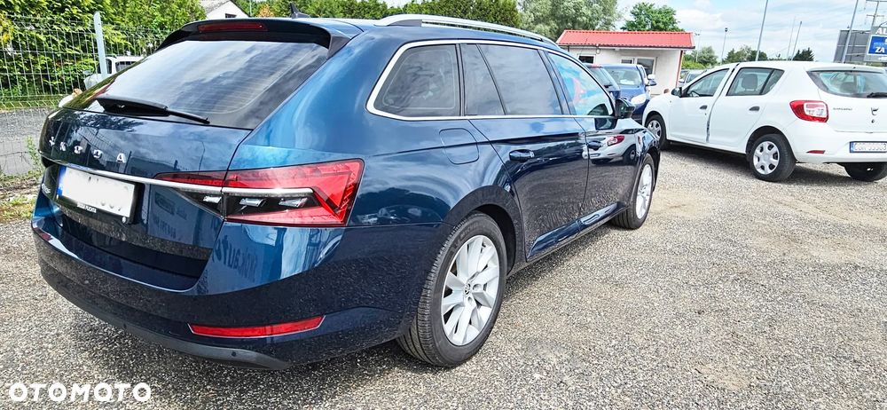 Skoda Superb 2.0 TSI Style DSG - 4