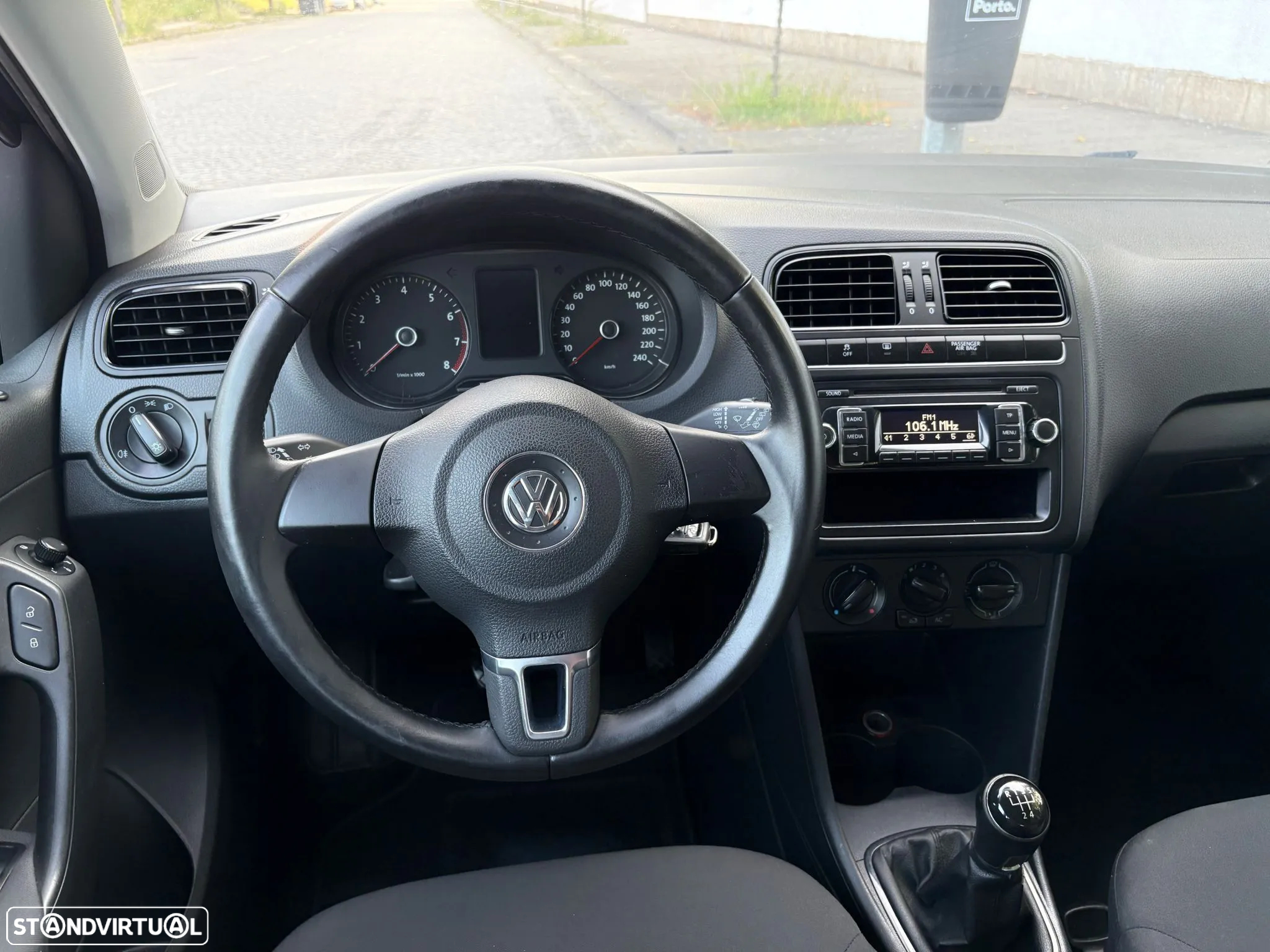 VW Polo 1.2 Confortline - 18