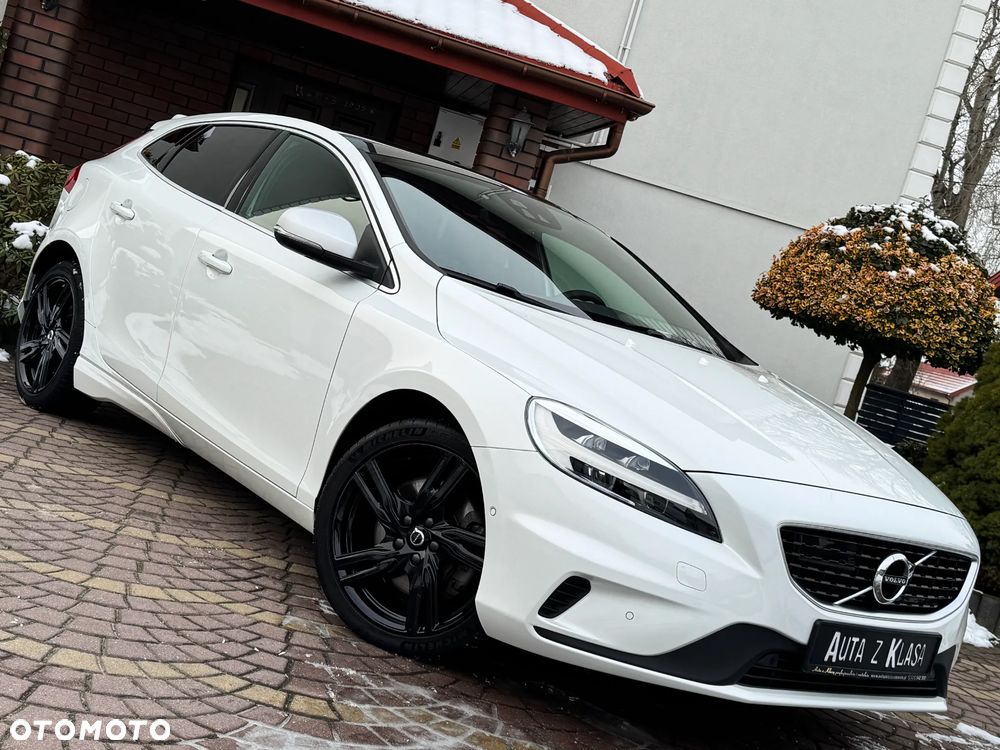 Volvo V40 D3 Geartronic RDesign - 4